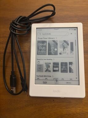 Amazon Kindle E-Reader in White with Black USB Cable